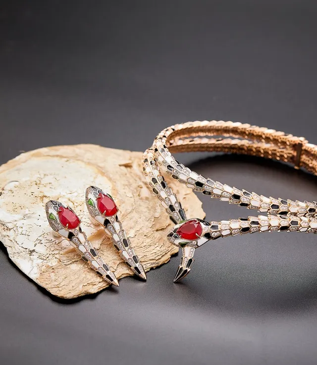 Bvlgari Serpenti Red Cabochon Enamel Snake Head Earrings