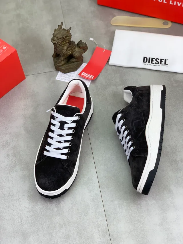 Diesel Black White Suede Upper Contrast Laces Lifestyle Sneakers