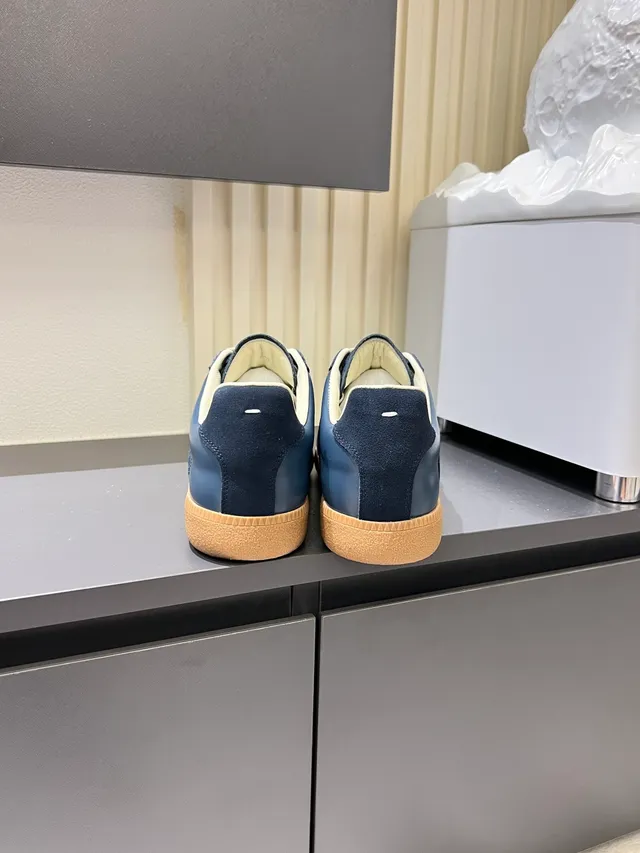 Maison Margiela White Multicolor Low-Top Leather Upper Lifestyle Sneakers