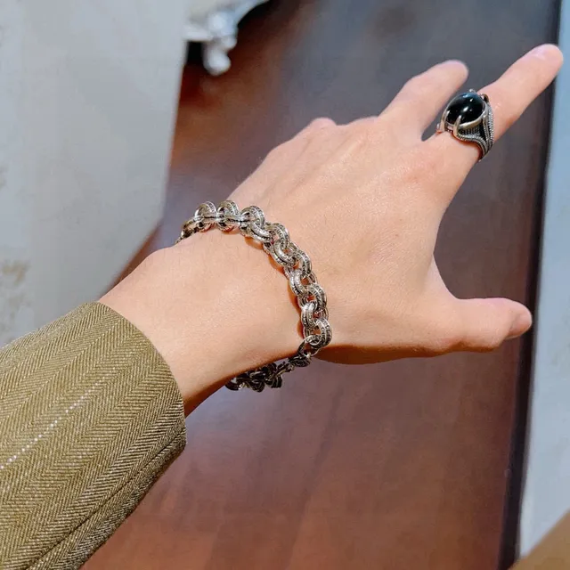 Gucci Engraved Curb-Link Silver-Tone Bracelet