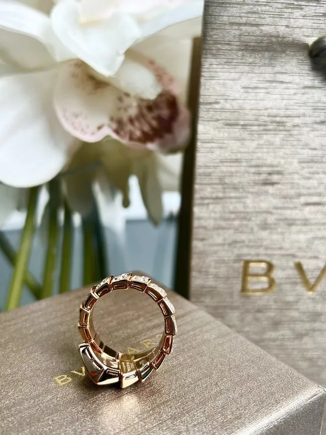 Bvlgari Serpenti Pavé Diamond Rose Gold Ring