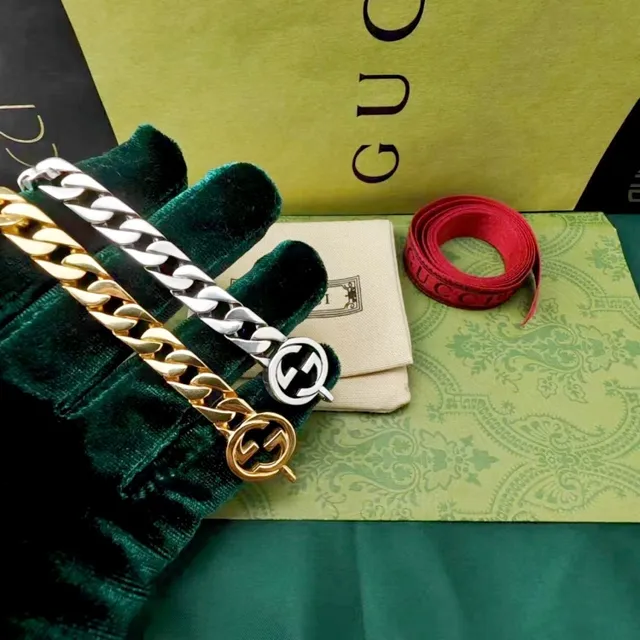 Gucci Gold Silver Chunky Curb-Link Chain Interlocking G Buckle Leather Belt