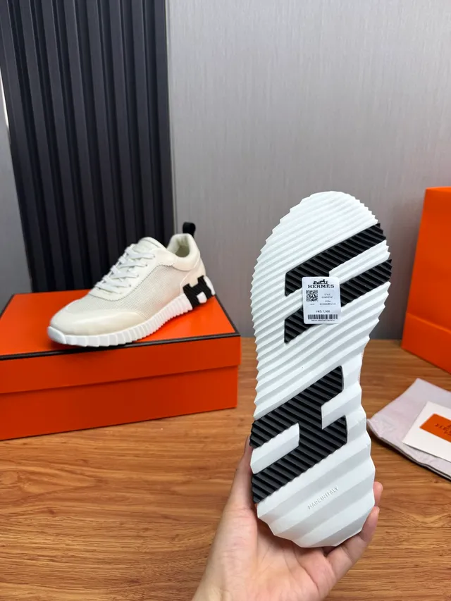 Hermès Oran Off-White and Black Lifestyle Sneakers