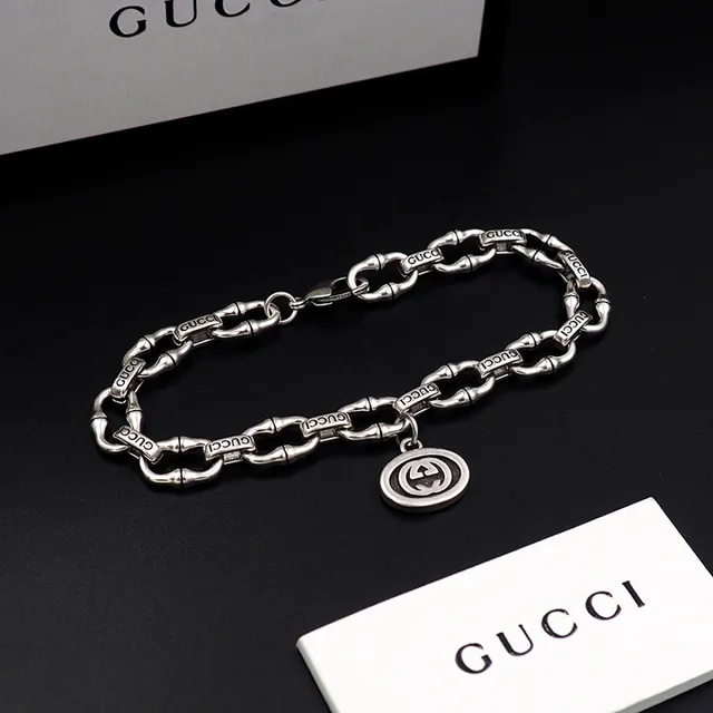 Gucci Bamboo-Link Engraved Double G Charm Bracelet