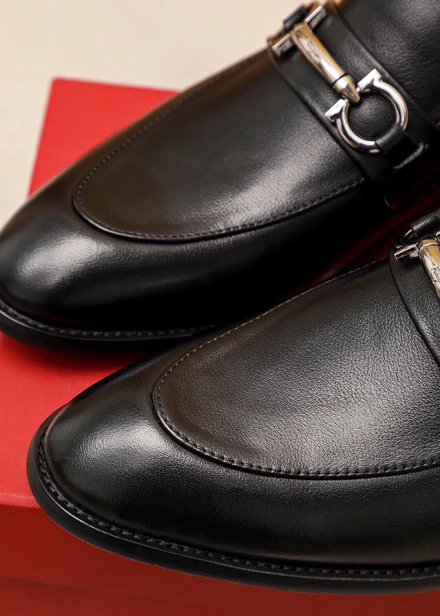 Salvatore Ferragamo Gancini Black Leather Horsebit Loafers