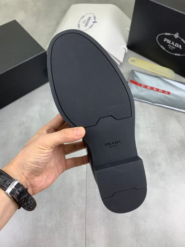 Prada Two-Tone Glossy Patent Oxford Shoes