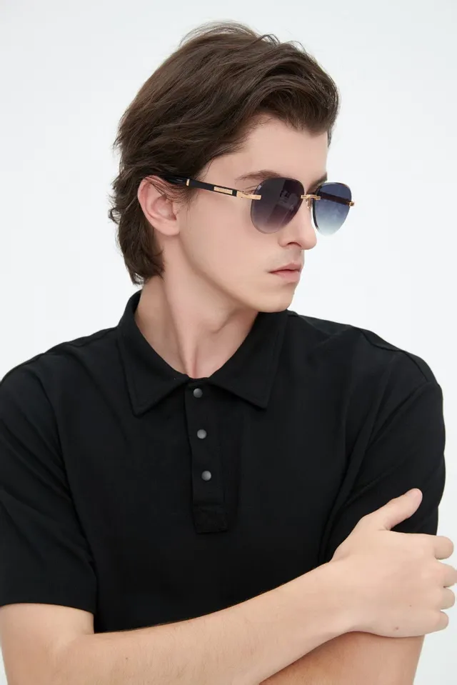 Black Ribbed Collar Three-Button Short-Sleeve Polo Shirt