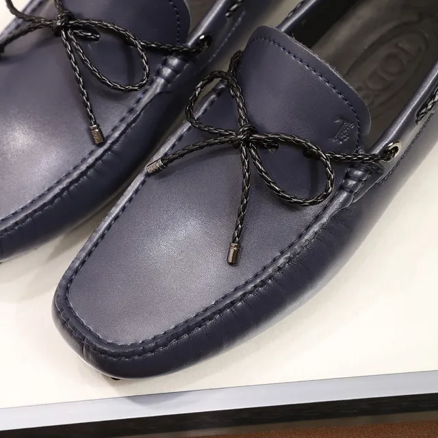 Tod's Loafer Navy Black Leather Braided Rope Bow Loafer