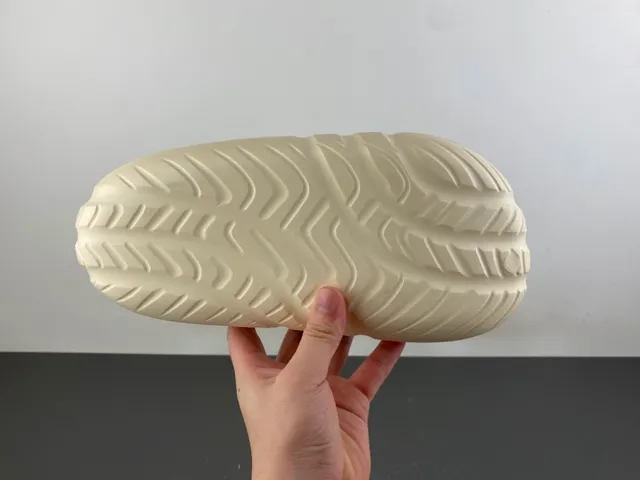 Adidas Yeezy Slide Beige Slippers