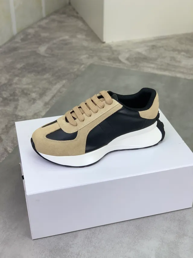 Alexander McQueen Beige Black Mixed-Material Paneling Suede And Leather Lifestyle Sneakers