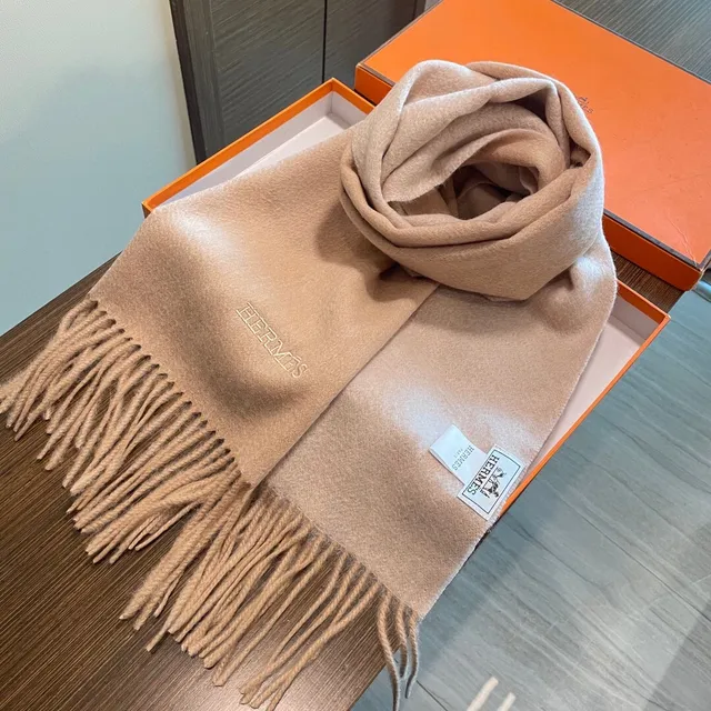 Hermès Beige Soft Texture Frayed Edge Finish Cashmere Scarf