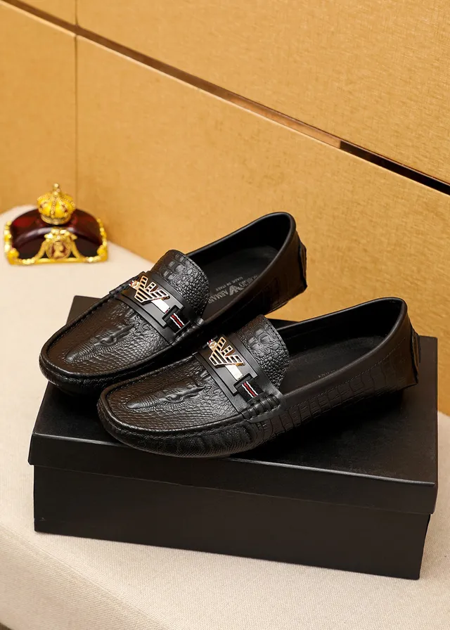 Giorgio Armani Black Gold Crocodile-Embossed Leather Metal Eagle Logo Bar Loafer