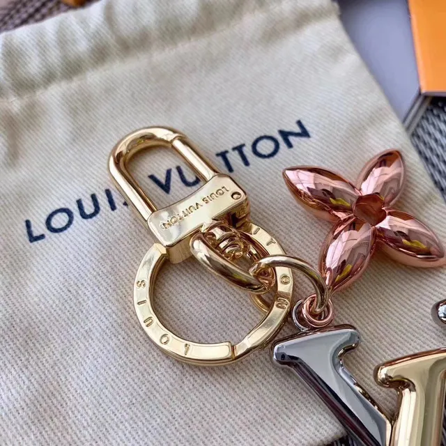 Louis Vuitton Monogram Flower Gold Monogrammed Metallic Brooch