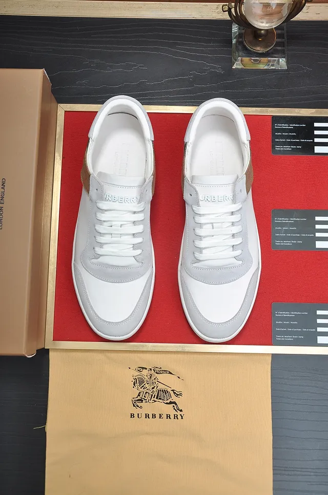 Burberry White Beige Low-Top Panelled Leather-Suede Lifestyle Sneakers