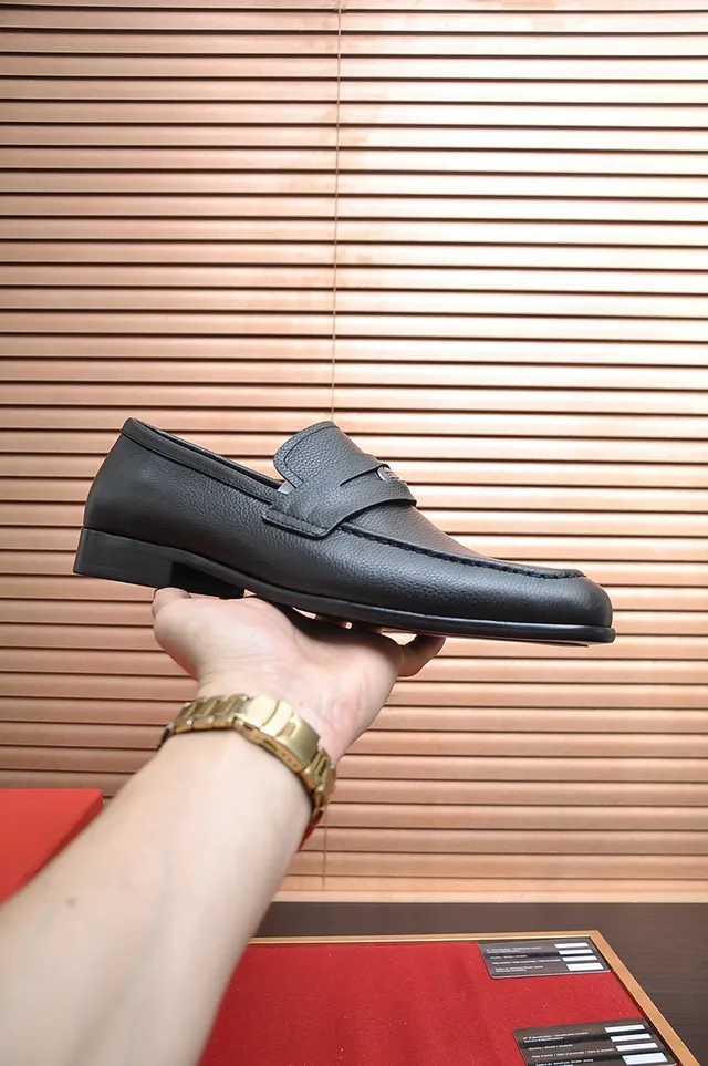 Salvatore Ferragamo Gancini Loafer Black Pebbled Leather Penny Strap Loafers