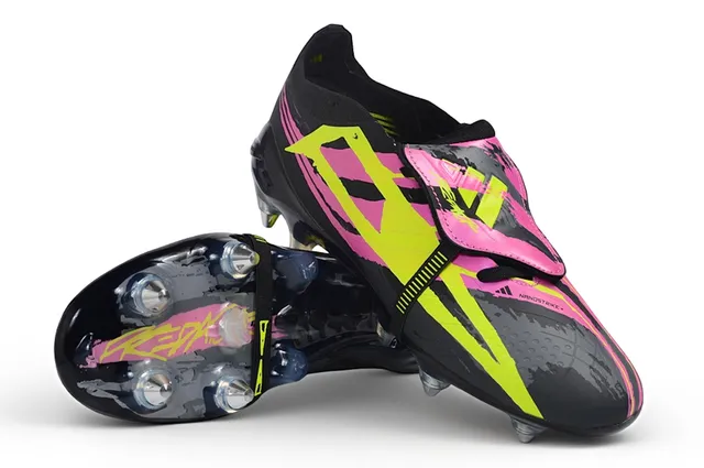 Puma Black Pink Low-Cut Knit Upper Asymmetrical Strap Closure Firm-Ground Soccer Shoes