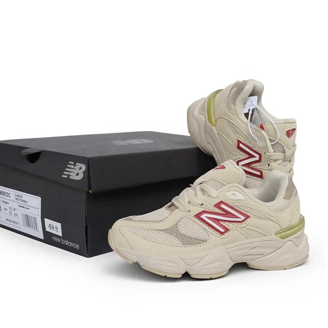 New Balance 9060 Pink Mauve Chunky Sneakers