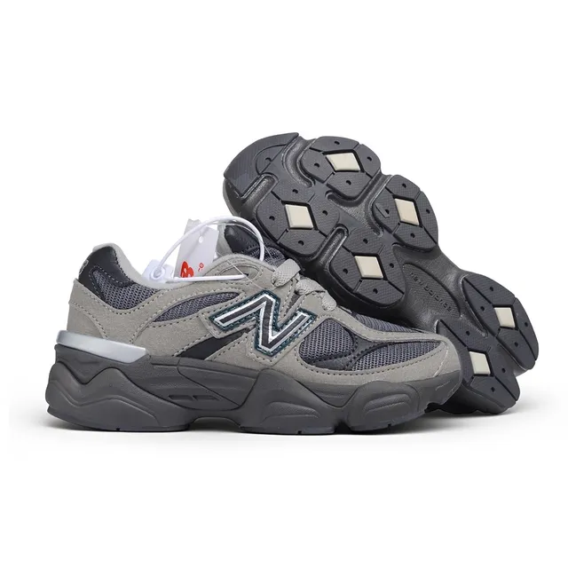 New Balance 9060 Pink Mauve Chunky Sneakers