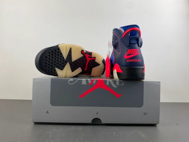 Air Jordan 6 Blue and Red High-Top Basketball Shoes