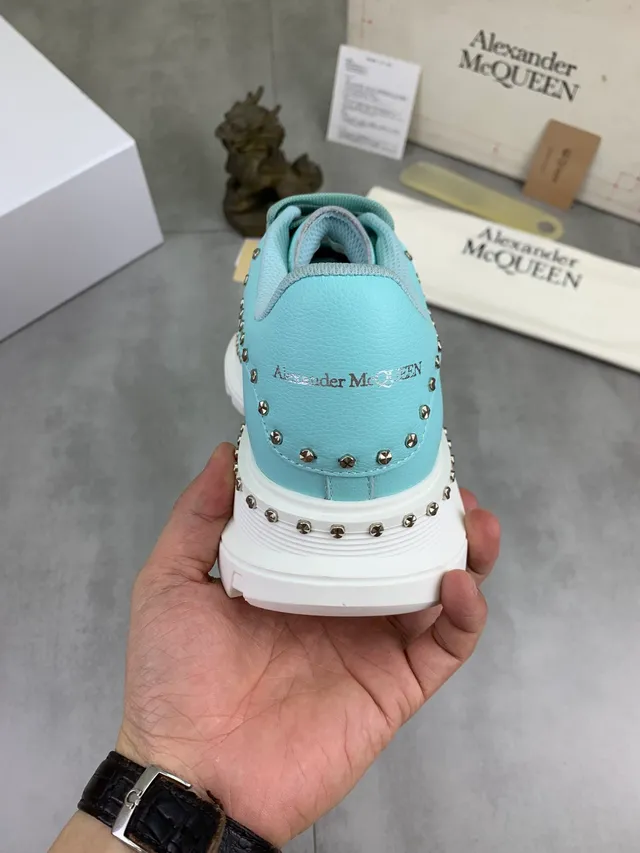Alexander McQueen White Blue Platform Sole Studded Perimeter Lifestyle Sneakers