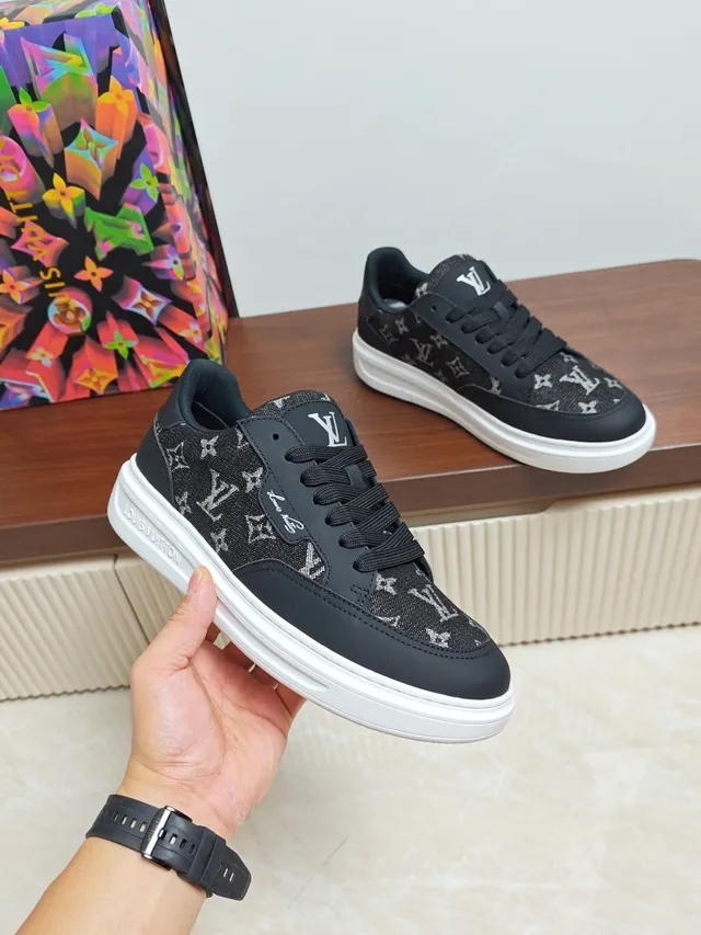 Louis Vuitton LV Trainer Black White Monogrammed Textile Upper Leather Overlays Lifestyle Sneakers