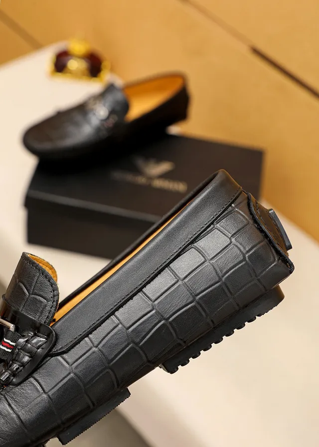 Giorgio Armani Black Beige Crocodile-Embossed Leather Metal Eagle-Buckle Hardware Loafer