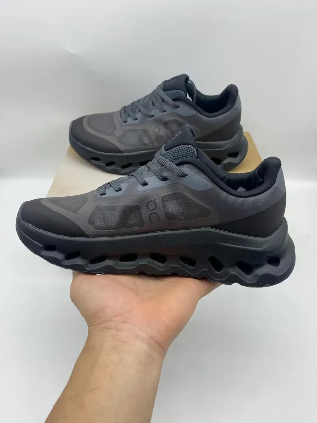 On Beige Gray Sculpted Open-Cell Midsole Mesh And Synthetic Overlay Upper Running Shoes