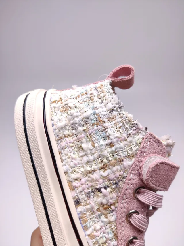 Converse Chuck Taylor All Star Tweed Pink Lifestyle Sneaker