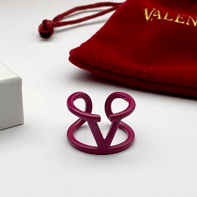 Valentino VLTN Interlocking Double-V Magenta Enamel Ring