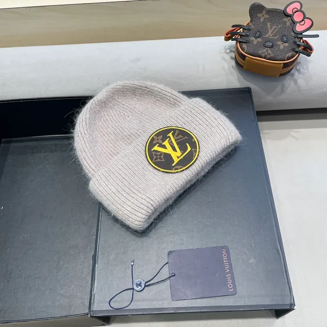 Louis Vuitton Logo Patch Beige Ribbed Knit Beanie