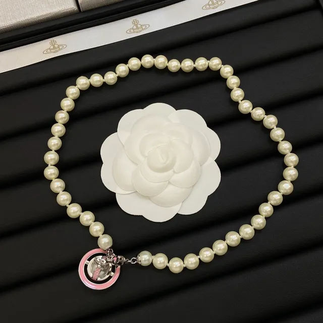 Vivienne Westwood Orb Beige Pink Pearl Strand Pendant Necklace