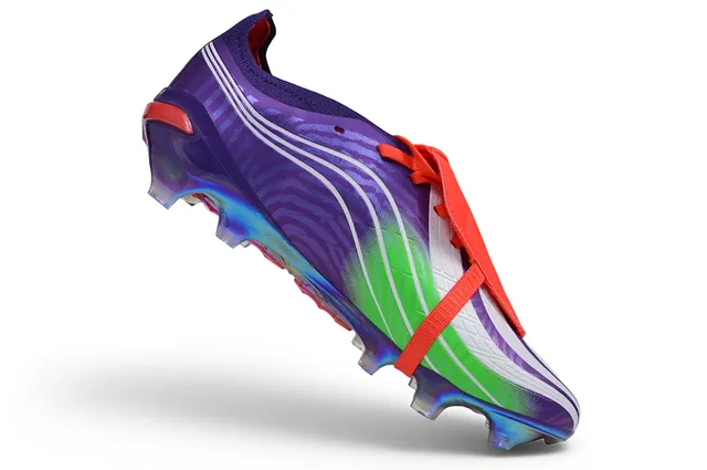 Adidas Predator Purple Multicolor Low-Cut Football Boot Holographic Iridescent Heel Firm-Ground Soccer Shoes