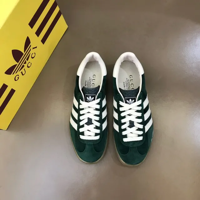 Adidas Samba OG Green and White Lifestyle Sneakers