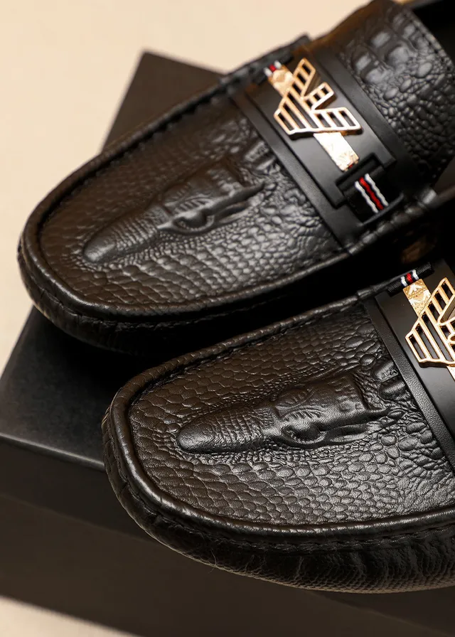 Giorgio Armani Black Gold Crocodile-Embossed Leather Metal Eagle Logo Bar Loafer