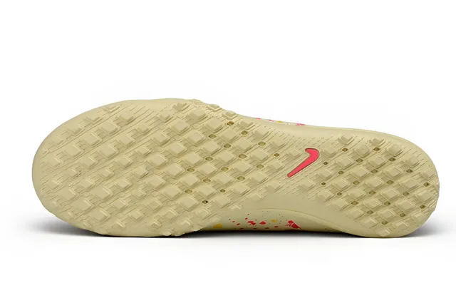 Nike Beige Multicolor Atomknit Knit Upper Splatter-Print Graphic Design Turf Soccer Shoes