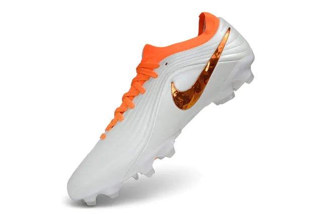 Nike White Orange Low-Cut Synthetic Upper Ribbed Texture Firm-Ground Soccer Shoes