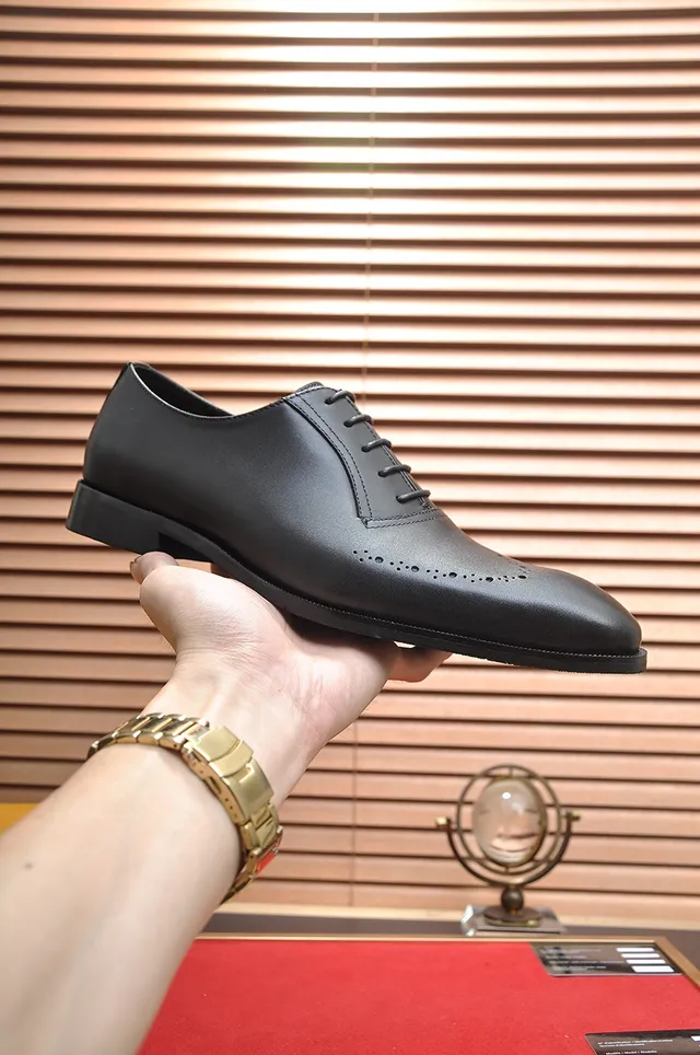 Louis Vuitton Black Wingtip Brogue Oxford Shoes