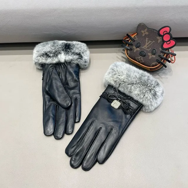 Gucci Black Gray Faux Fur Cuff Leather Gloves