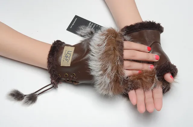 UGG Fur-Trimmed Leather Pouch Bucket Bag