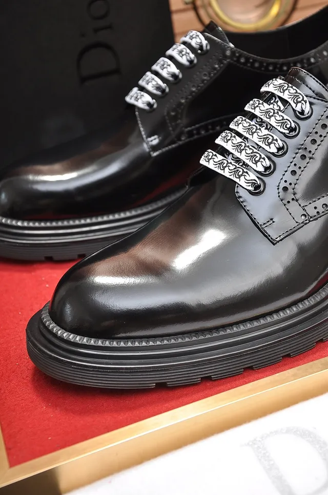Dior Black Patent And Smooth Leather Ornate Metal Eyelets Brogue
