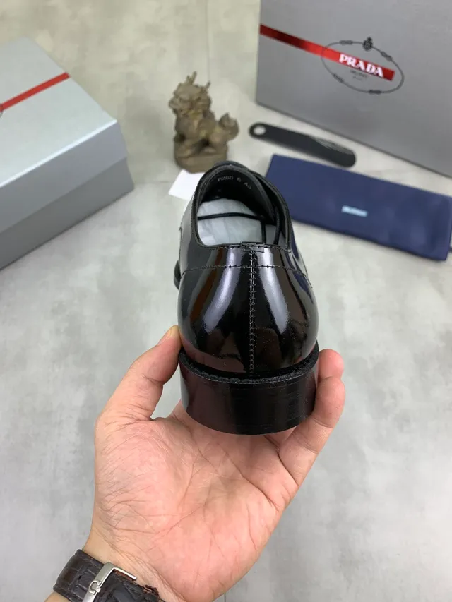 Prada Black High-Gloss Cap-Toe Oxford Shoes