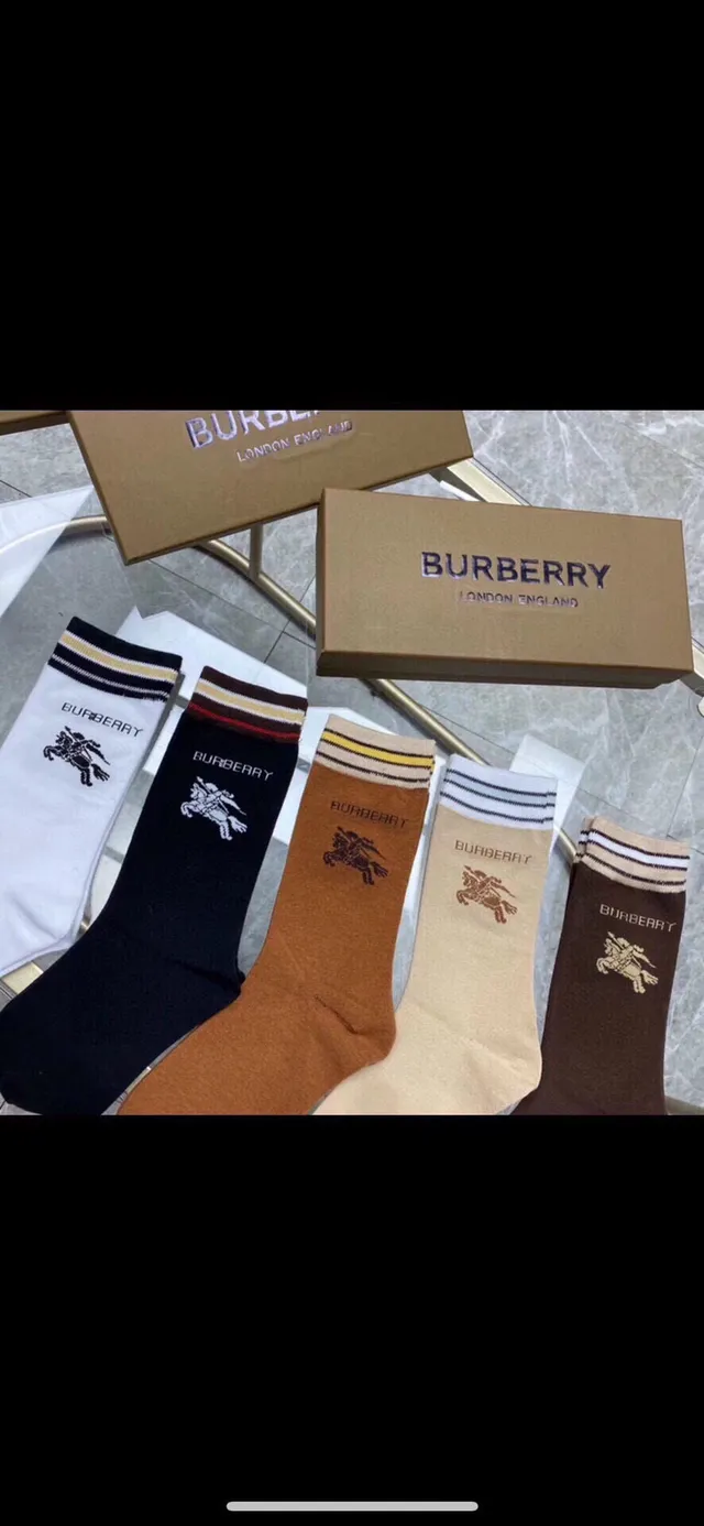 Burberry Logo-Embroidered Striped Cuff Crew Socks