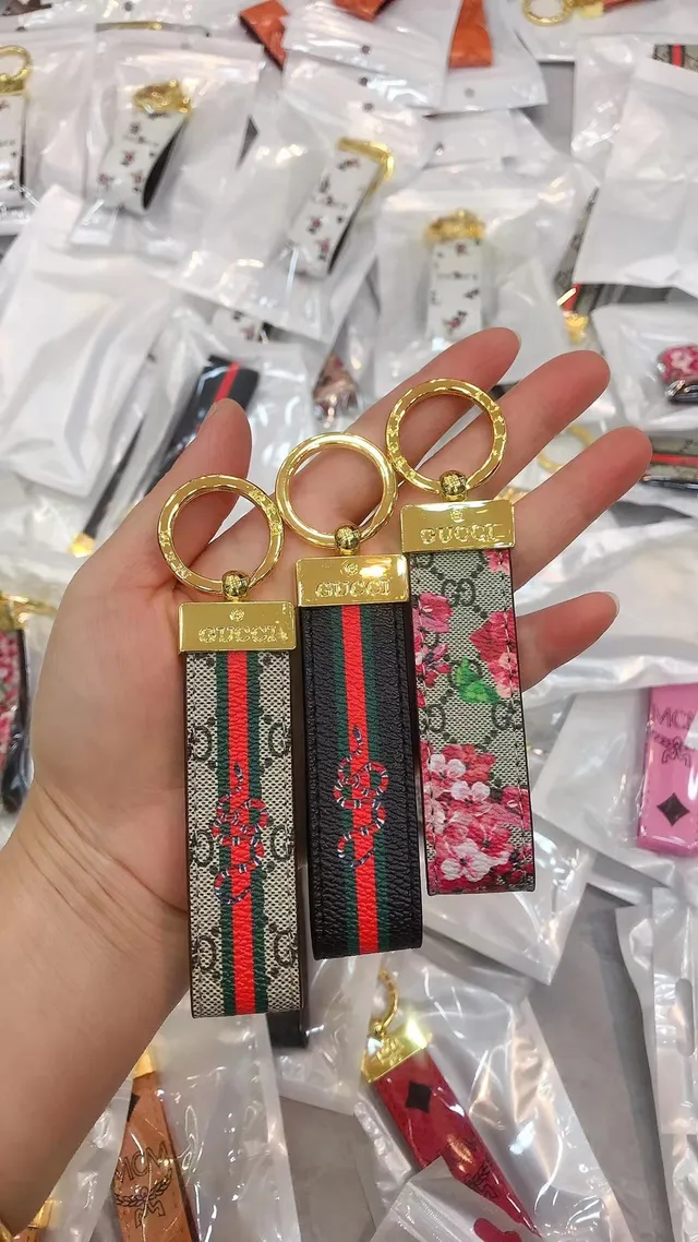 Gucci Ophidia Beige Black Web Stripe Snake Motif Phone Case