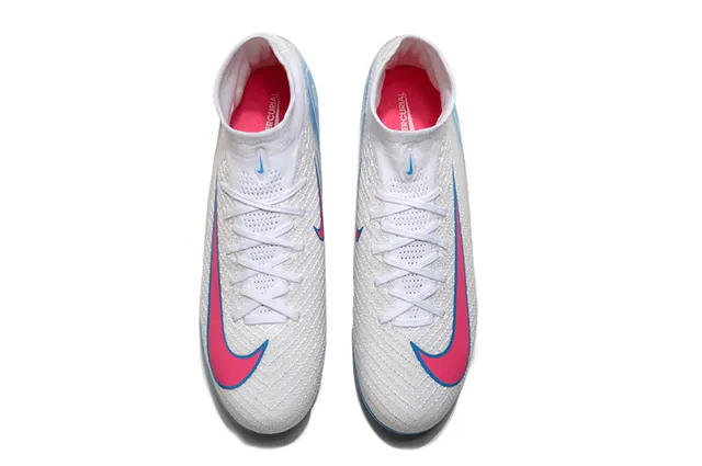 Nike White Blue High-Top Collar Synthetic Textured Upper Indoor Soccer Shoes