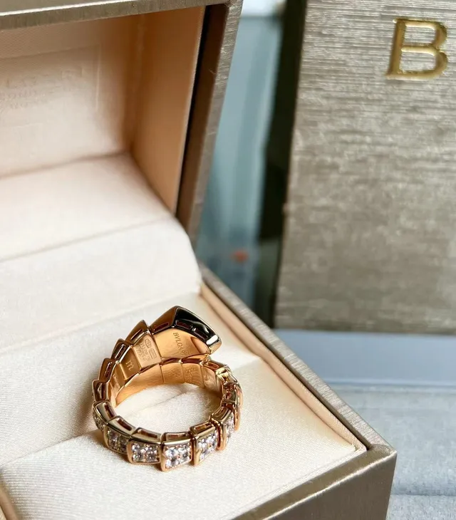 Bvlgari Serpenti Pavé Diamond Rose Gold Ring