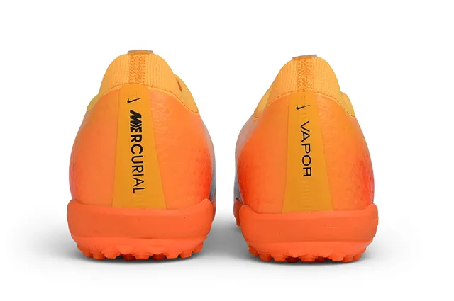 Nike Orange Black Low-Cut Knit Upper Turf Soccer Shoes