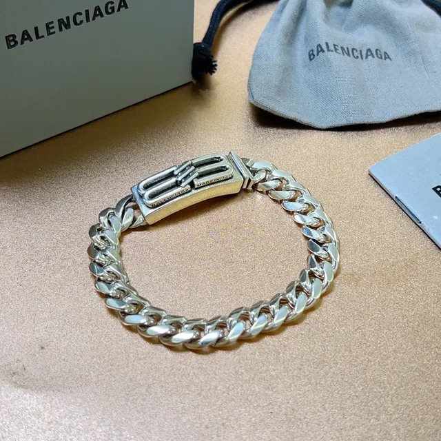 Balenciaga Silver Blue Chunky Curb-Link Chain Rectangular B-Buckle Clasp Bracelet