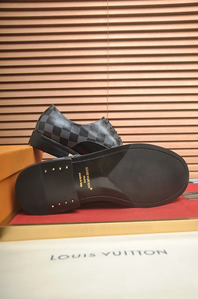 Black and Gray Checkerboard Cap-Toe Oxford Shoes