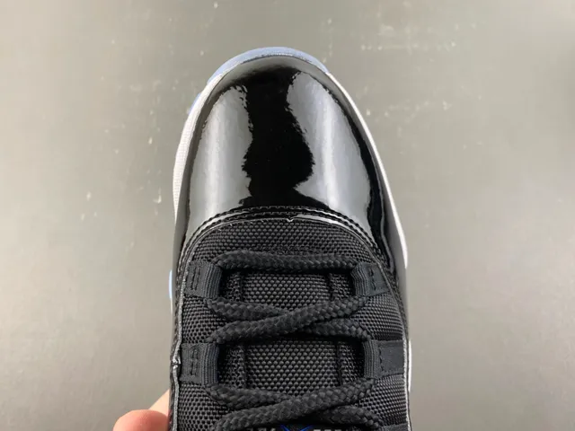 Air Jordan 11 Black Concord Basketball Shoes