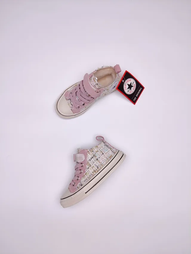 Converse Chuck Taylor All Star Tweed Pink Lifestyle Sneaker